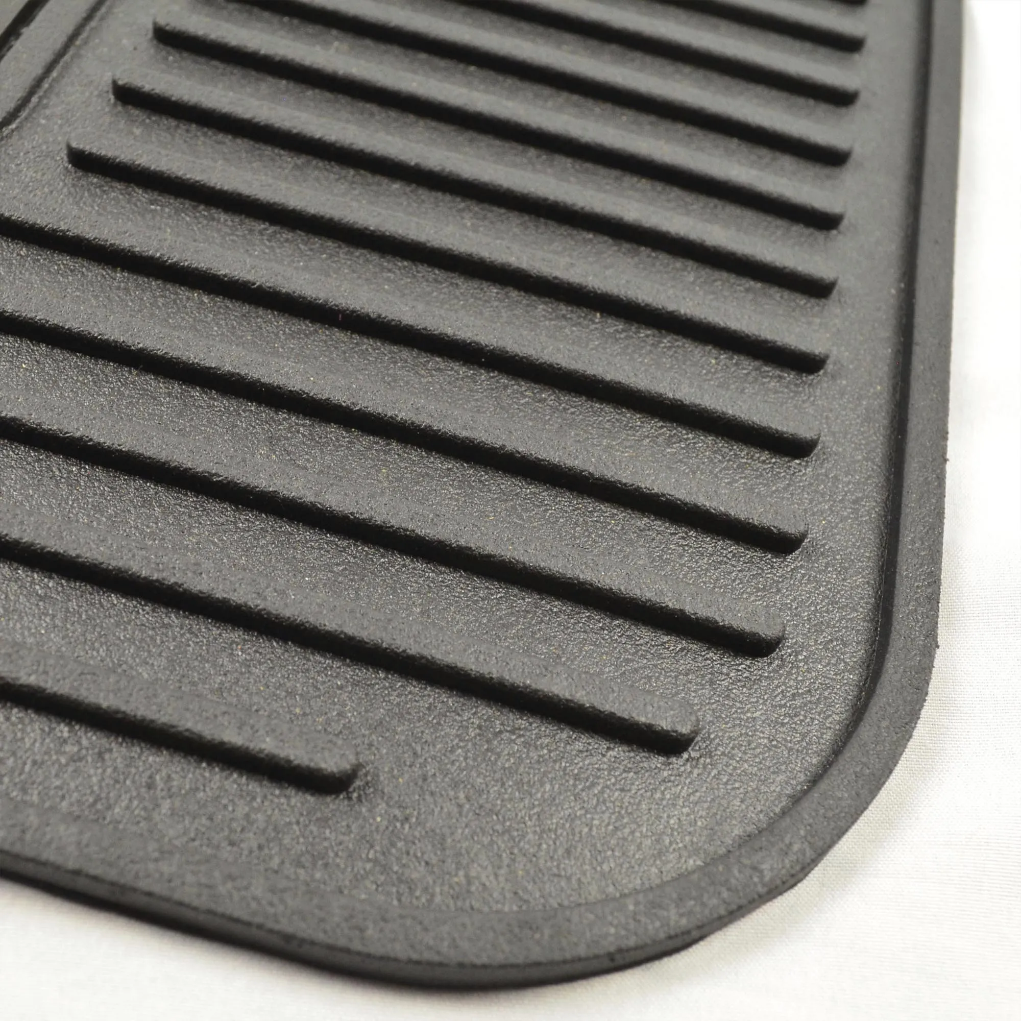 Fanmats Oregon State Beavers Back Seat Car Utility Mats - 2 Piece Set